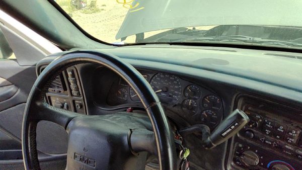 2002 GMC Sierra 2500 HD Steering Wheel Graphite 12D — photo 4