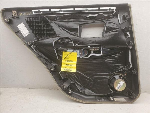 2004 Cadillac SRX Rear Door Trim Panel Free Shipping + RH Passenger Right Back — photo 3