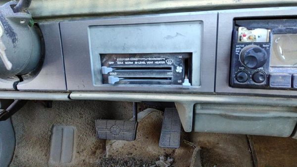 1985-1989 Pontiac 6000 Temperature Control Module In Dash Heater Ac Head Unit — photo 3