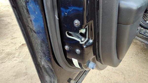 2006-2012 Ford Fusion Driver Left Front Door Latch With Rods/Cables Oem — photo 3