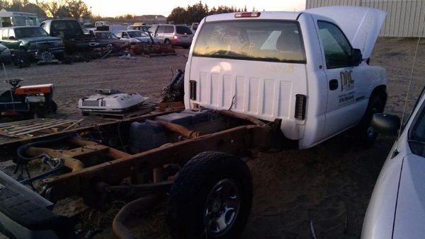2000 GMC Sierra — vehicle photo 6