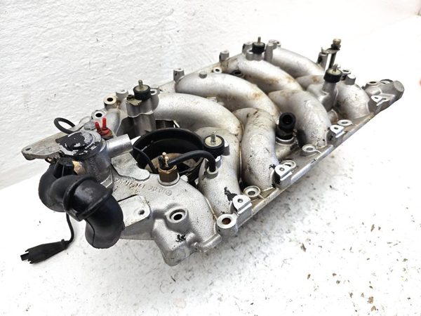 1980 Mercedes-Benz 450SL Intake Manifold 4.5L — photo 10