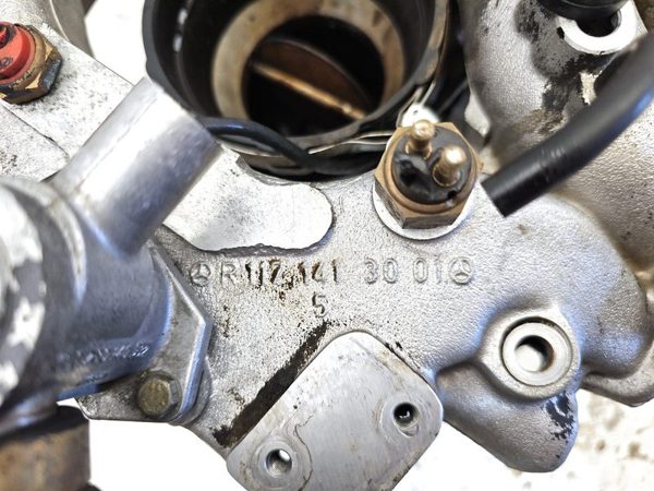 1980 Mercedes-Benz 450SL Intake Manifold 4.5L — photo 12