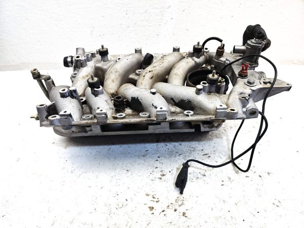 1980 Mercedes-Benz 450SL Intake Manifold 4.5L — photo 15