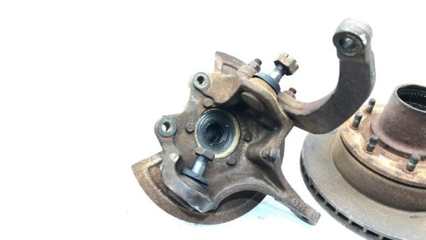 1981-93 Dodge Ram W250 Driver Left Front Spindle Steering Knuckle With Wheel Hub — photo 7