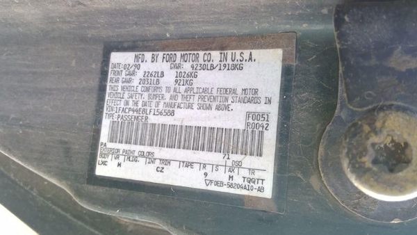 1990 Ford Mustang — vehicle photo 6