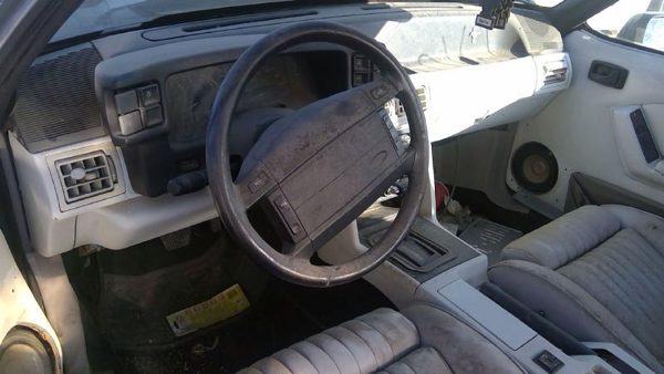 1990 Ford Mustang — vehicle photo 5