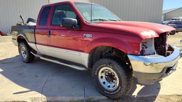 2003 Ford F250 Sd Pickup — vehicle photo 2