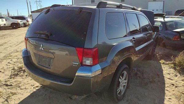 2004 Mitsubishi Endeavor Lower Control Arm Rr RH — photo 3