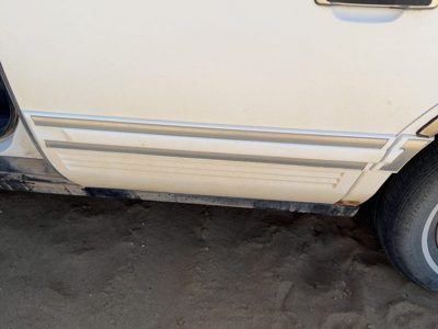 90-97 Town Car Driver Left Rear Moulding From Door Oem Back Trim Strip White Wt
