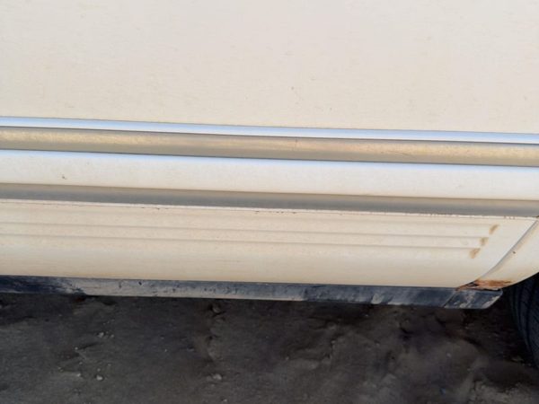 90-97 Town Car Driver Left Rear Moulding From Door Oem Back Trim Strip White Wt — photo 5
