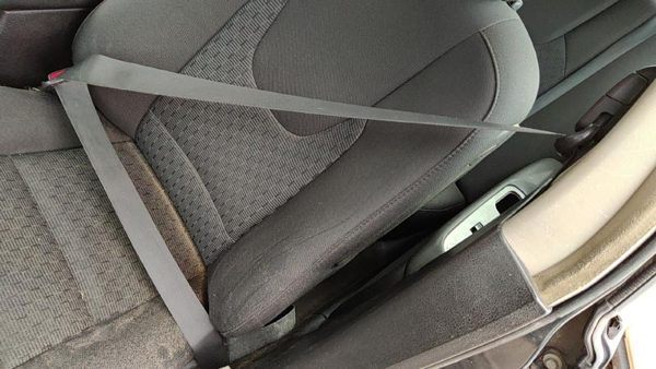 2010 Ford Fusion Driver Left Front Seat Belt Retractor Oem Shoulder Black Dw — photo 2