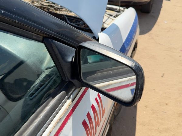 91-94 Legacy Rhd Passenger Right Power Side Mirror Door Mounted Without Turbo — photo 6