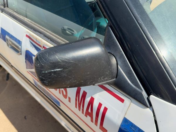 91-94 Legacy Rhd Passenger Right Power Side Mirror Door Mounted Without Turbo — photo 3