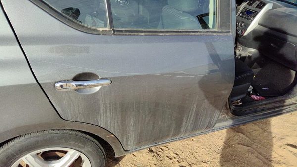 2017 Nissan Versa Rear Door RH Gray Kad — photo 4