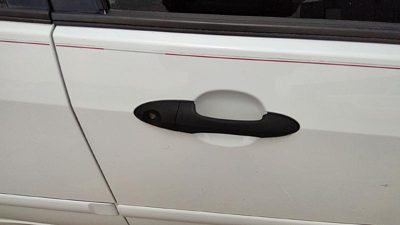 2000 Ford Focus Outside Door Handle RH Station Wagon White Yz