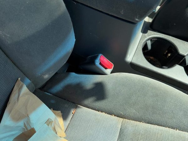03-07 Accord Passenger Right Front Seat Belt Buckle Receiver Oem Sedan Gray — photo 1