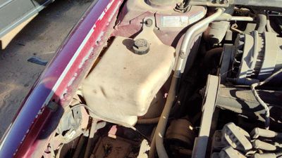 96-99 Olds 88 Coolant Reservoir Radiator Overflow Tank Bottle Oem