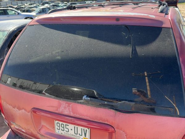 1996-2000 Chrysler Town & Country Back Glass Rear Window Oem Privacy Tint — photo 3