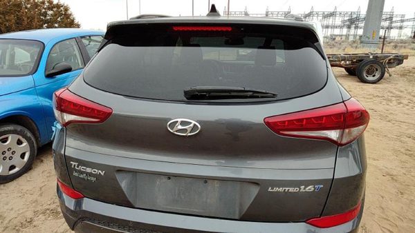 2016 Hyundai Tucson Trunk/decklid/hatch/tailgate Coliseum Grey Z56 — photo 3