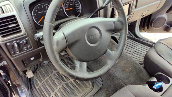 2012 Gmc Canyon Steering Wheel OEM 15788721 — photo 4