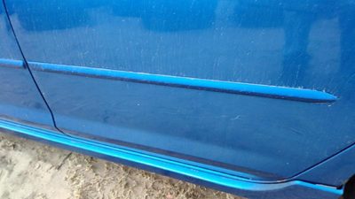04-06 3 Driver Left Rear Moulding From Door Back Trim Strip 27B Winning Blue