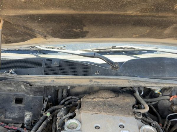 2004-2009 Cadillac Srx Windshield Wiper Cowl Vent Trim Panel Oem Cover — photo 2