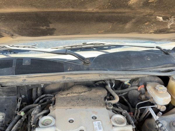 2004-2009 Cadillac Srx Windshield Wiper Cowl Vent Trim Panel Oem Cover — photo 4