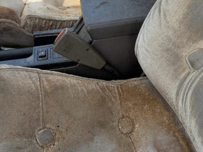1985-1988 Nissan Maxima Driver Left Front Seat Belt Buckle Receiver Oem Gray