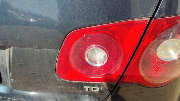 2005-07 Vw Jetta Passenger Right Inner Tail Light Brake Lamp Oem Rear 1K5945094f — photo 3