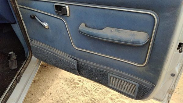 83-88 Ford Ranger Passenger Right Front Door Trim Panel Manual Blue — photo 9