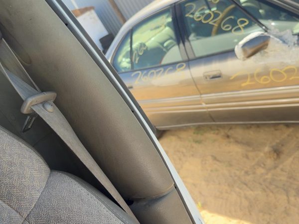 1996-2002 Chevy Express 2500 Driver Left B-Pillar Trim Panel Oem Medium Grey — photo 7