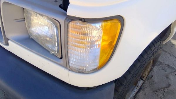1993 Ford Van Fog/mark/park/turn Light/lamp LH E150 — photo 2