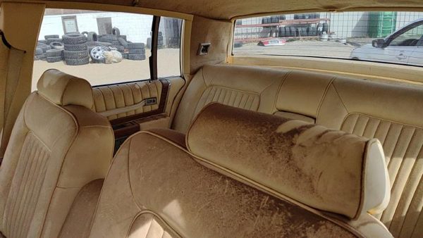 1977-1984 Cadillac Deville Pair Of Front Headrests Oem Left Right Set Seat — photo 2