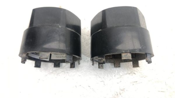 83-84 Pontiac Firebird Pair Of Center Caps 3-1/4" Diameter 2-7/8" Tall Factory — photo 5
