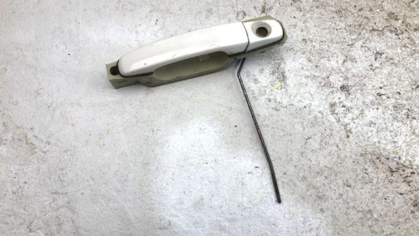 04-08 Chevy New Style Malibu Driver Left Front Outside Door Handle Oem White 40U — photo 1
