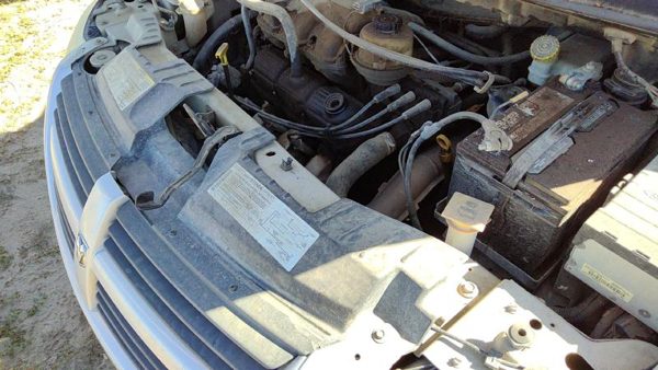 2007 Dodge Caravan Radiator Support — photo 2
