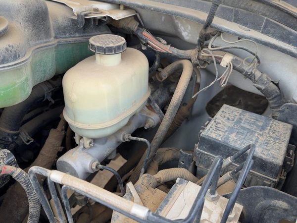 2005-2010 Ford F350 Power Brake Booster With Master Cylinder Pair Set Oem 6.0L — photo 1