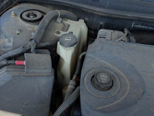 2006-2010 Chevy Impala Coolant Reservoir Radiator Overflow Tank Bottle Oem 3.9L — photo 1