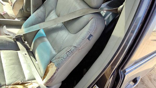 2005-2006 Honda Odyssey Driver Left Front Seat Belt Retractor Oem Shoulder Gray — photo 1