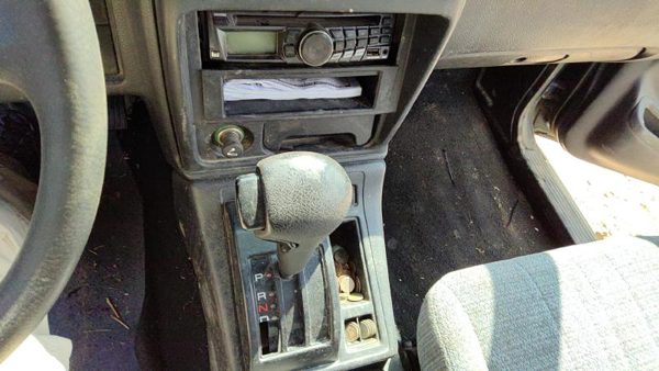 96-98 Suzuki Sidekick Floor Shifter Lever Assembly Shift Automatic Transmission — photo 4