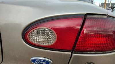 1995-1997 Ford Contour Passenger Right Inner Tail Light Brake Lamp Oem Rear
