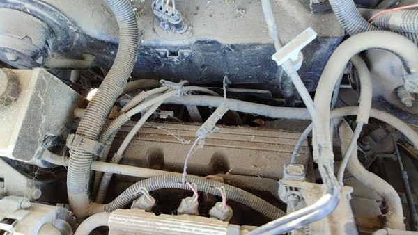 89-93 Buick Century Rear Back Valve Cover Oem 3.3L — photo 3