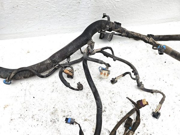 2000-2002 Chevy Tahoe Wiring Harness For Engine Oem 5.3L — photo 4