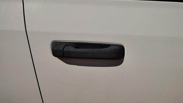 2016 Ram 1500 Outside Door Handle RH Dodge White PW7 — photo 2
