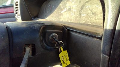 96-97 Nissan Hardbody Ignition Switch Assembly With Key Complete Electrical Mt