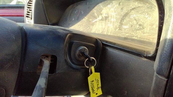 96-97 Nissan Hardbody Ignition Switch Assembly With Key Complete Electrical Mt — photo 2