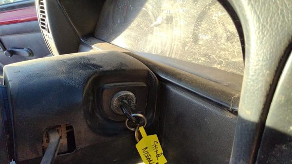 96-97 Nissan Hardbody Ignition Switch Assembly With Key Complete Electrical Mt — photo 3