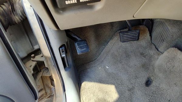 1998-2001 Olds Bravada Parking Brake Pedal Assembly Oem Complete Emergency Unit — photo 3