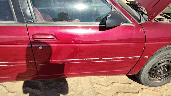 1995 Chevrolet Lumina Front Door RH Red — photo 2